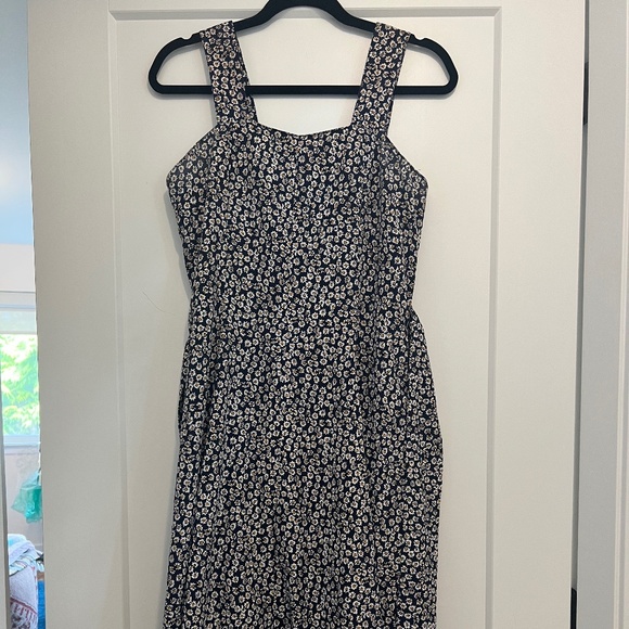 Daisy print maxi dress - Picture 1 of 13